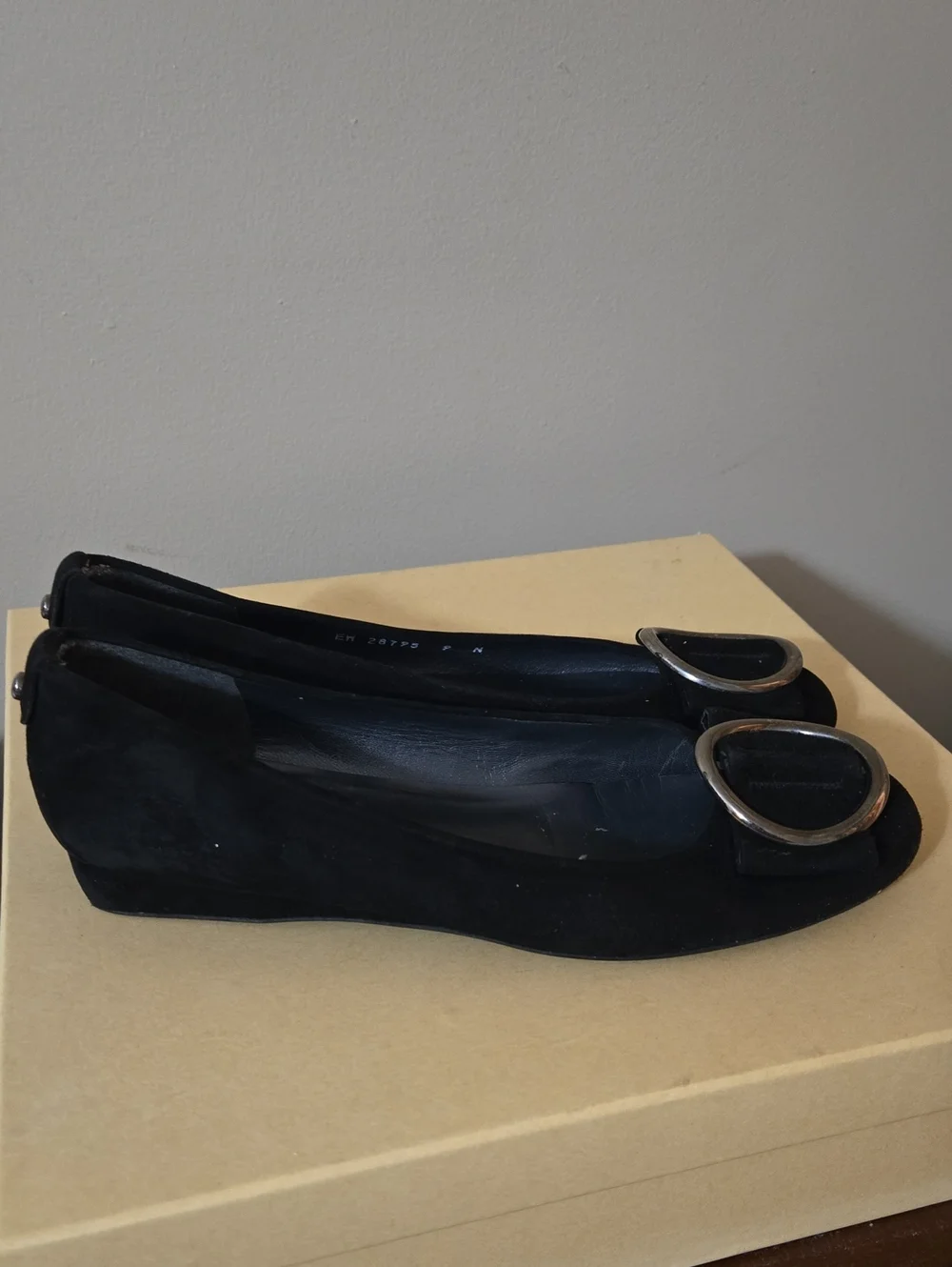 Stuart Weitzman Black Suede Bucksome Wedges with Silver Oval Accents Size 9N - Picture 3 of 11